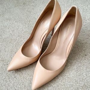 NWT New Gianvito Rossi Napa leather nude color heels pumps Size 37.5